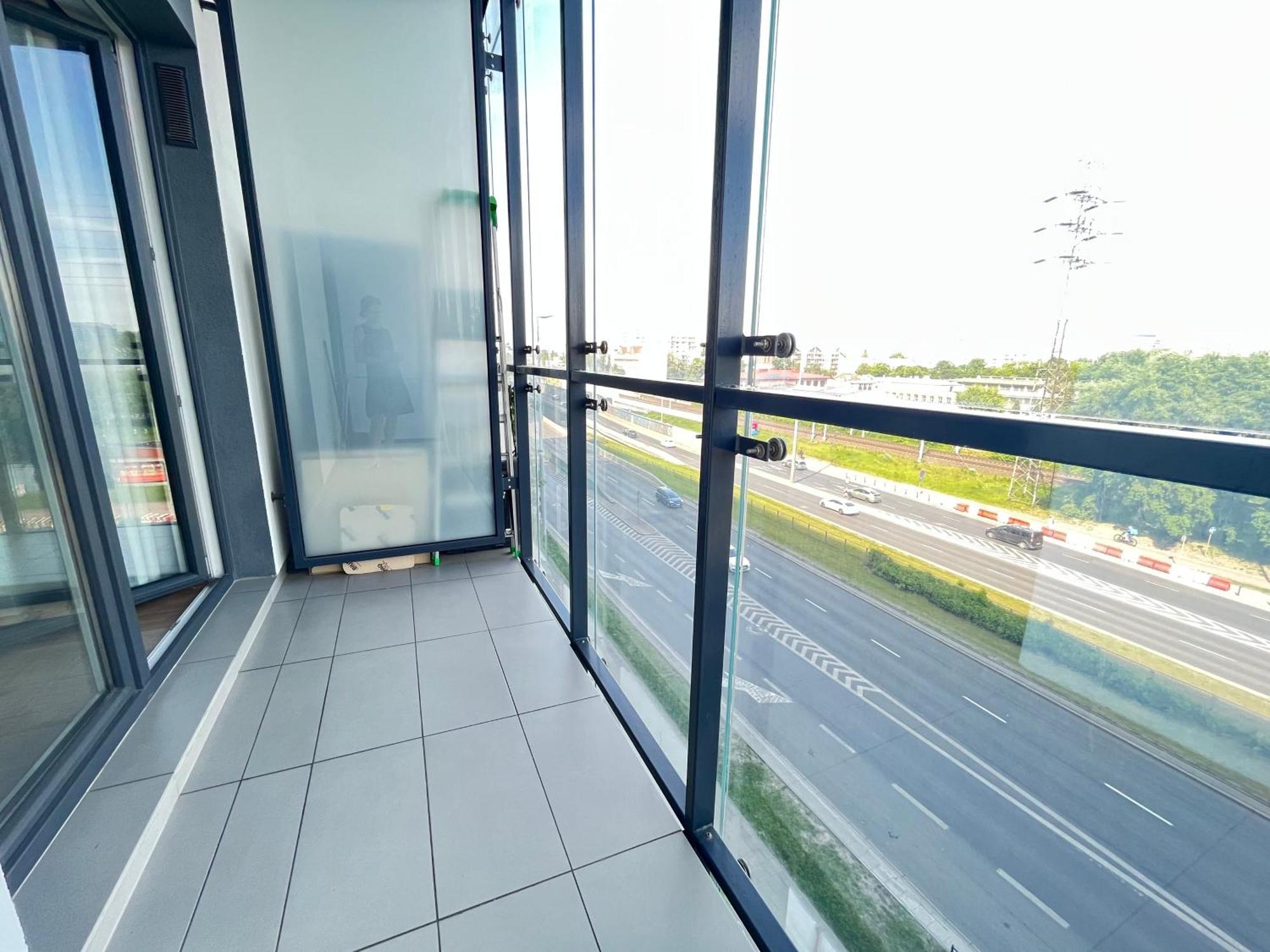 Prymasa Tysiaclecia 83A Free Garage By Perfect Apart Warschau Exterior foto